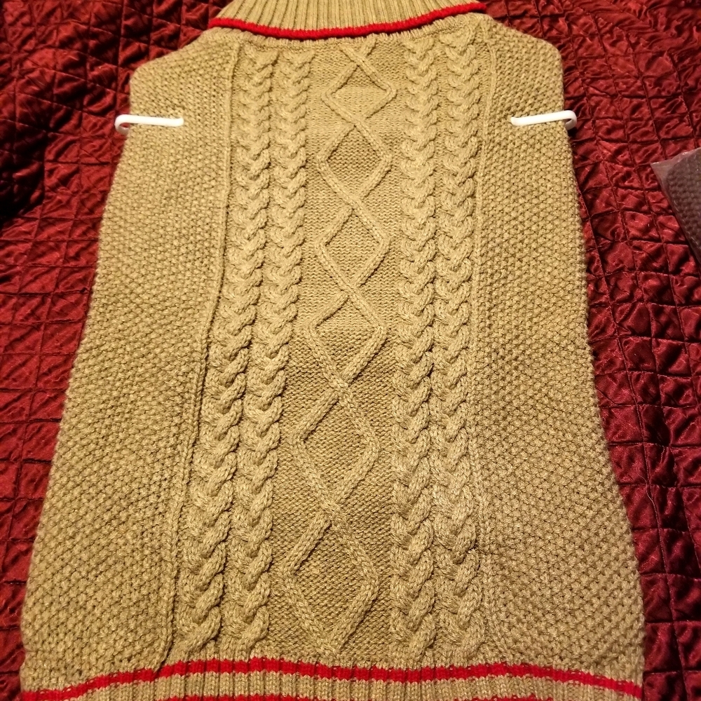 XL Dog sweater with red trim- NWT